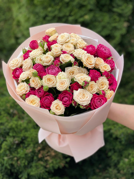 39 пионовидных роз (Majestic и Tanya)