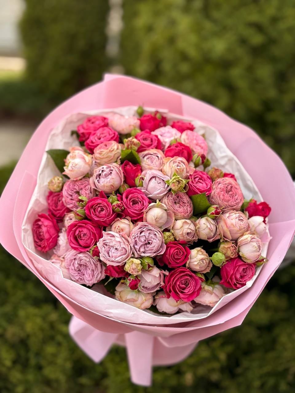 39 роз - Лаванда и Маджестик