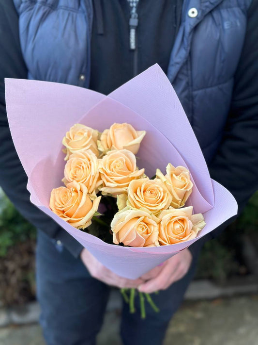 9 троянд (сорт піч лаванч) 50 см