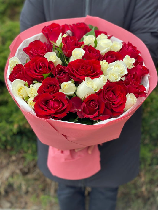 39 роз - Белуга и Ред Игл