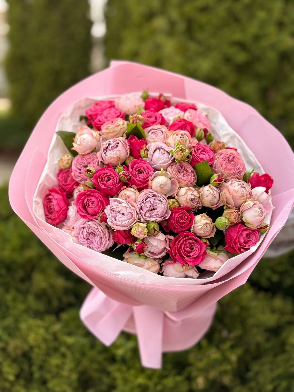 39 роз - Лаванда и Маджестик