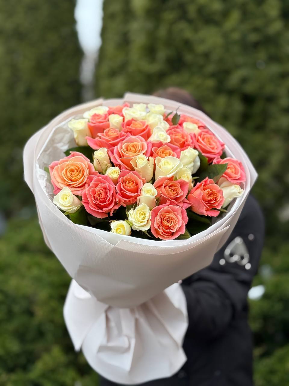 39 роз — Мисс Пигги и Белуга