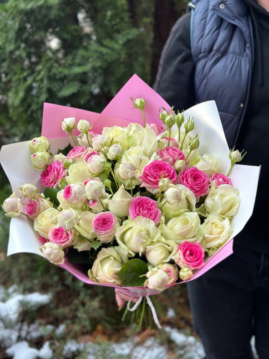 39 роз Avalanche и Gelato