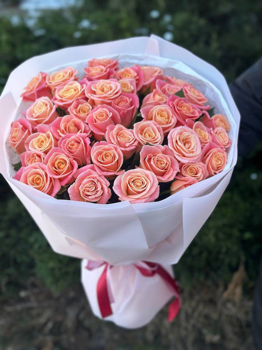 39 роз Мисс Пигги