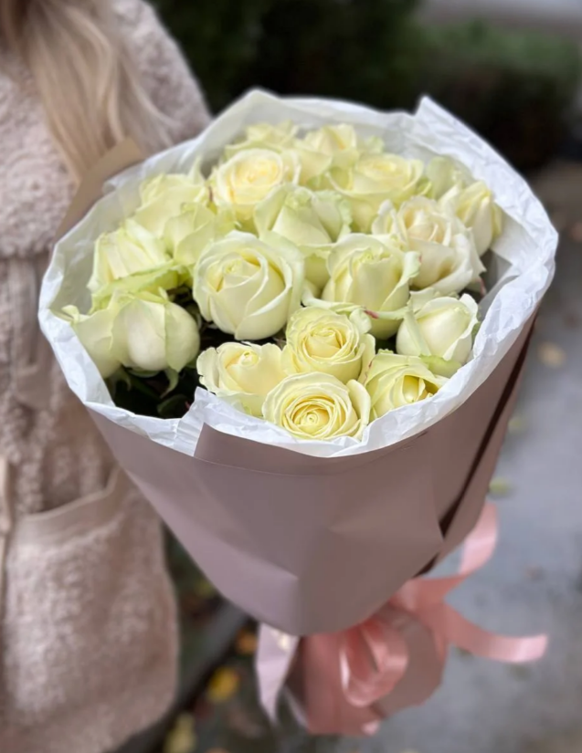 19 Rosen Sorte Avalanche
