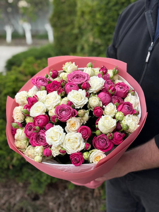 39 роз сортов Prince Bombastic и Majestic