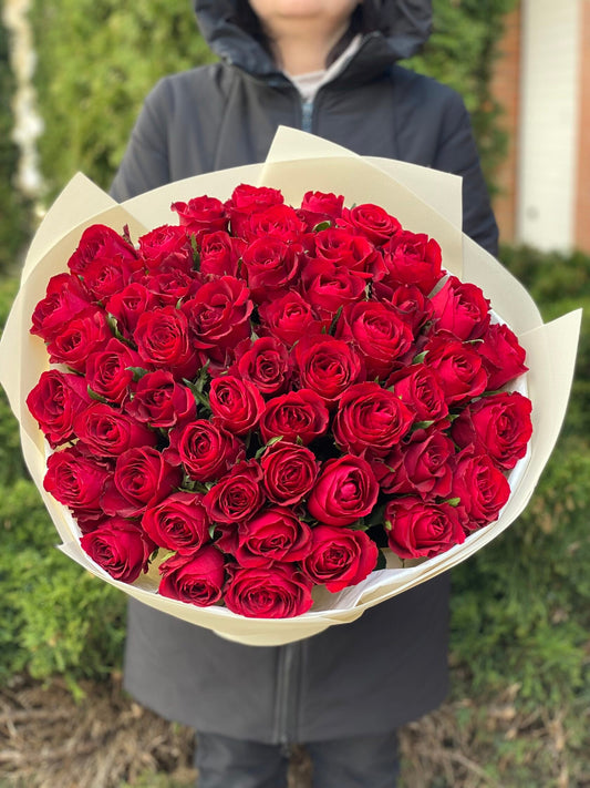 51 троянд сорт Грані Прі