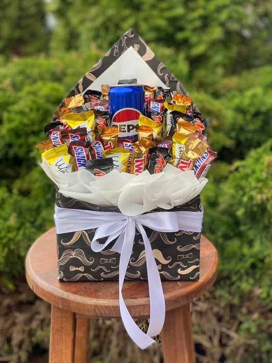 Box-Umschlag mit Pepsi und Snickers, Größe M