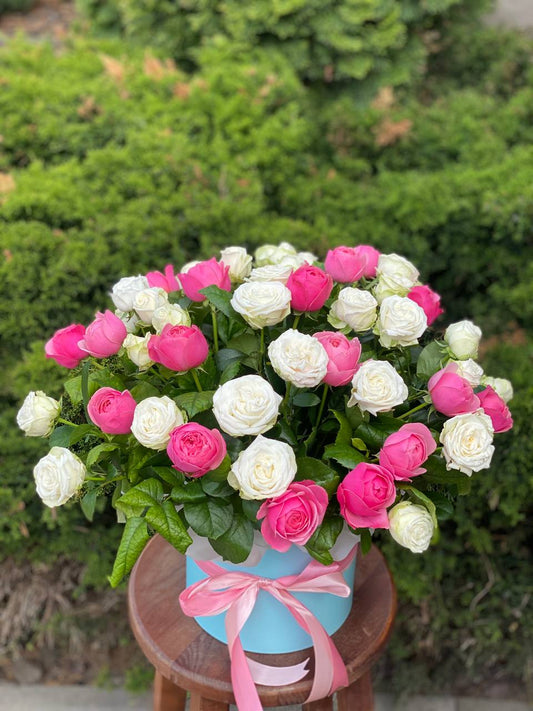 Hutschachtel Größe XL 51 Rosen (Sorte Miss Bombastic und Line)
