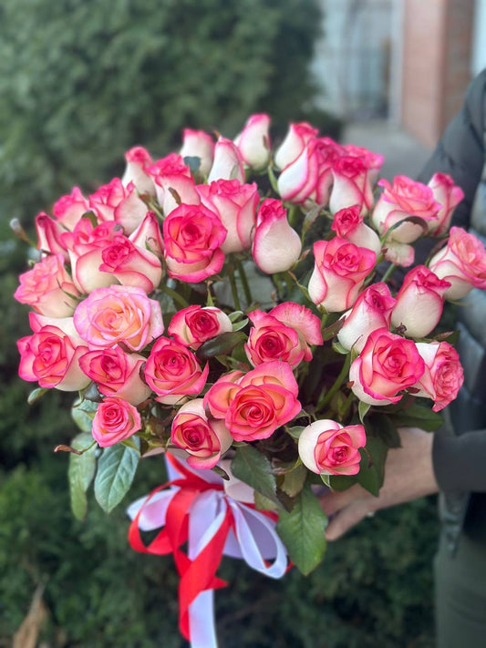 Hutschachtel Größe XL 39 Rosen (Sorte Jumilia)
