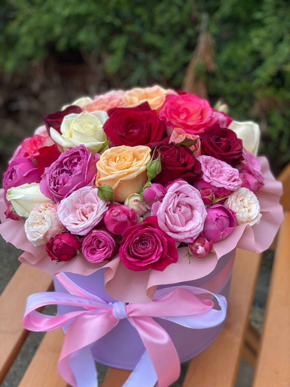Blumen in einer Hutschachtel, Größe M
