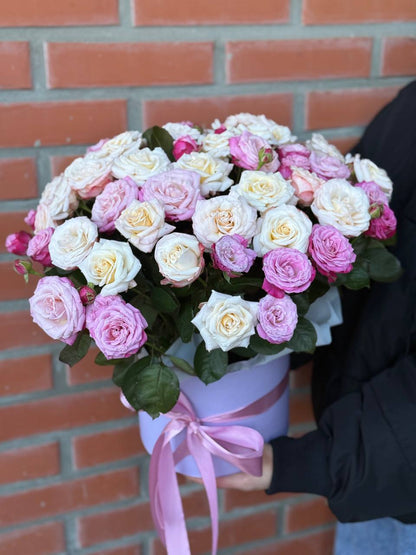 Hutschachtel Größe XL 51 Rosen (Sorte Bombastic, Lady Bombastic)
