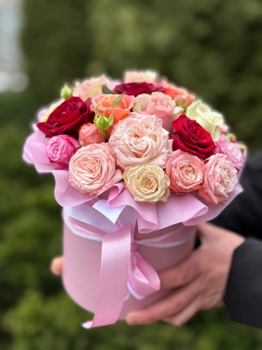 Blumen in einer Hutschachtel, Größe S