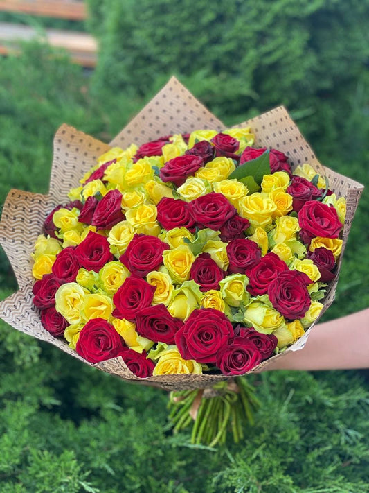 101 Rosen Sorte Gelb und Grand Prix